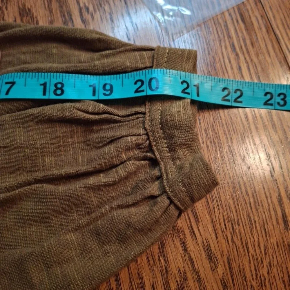 Free People Brown Cropped Shirt with Colorful Design at‎ neck size XS Boho